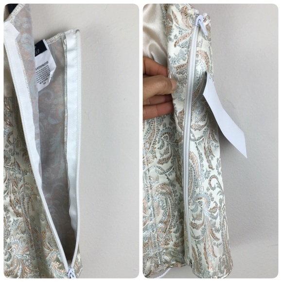 Tesa floral brocade strapless corset - Picture 5 of 8